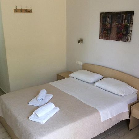 Elena Rooms ปลาเกียส ภายนอก รูปภาพ