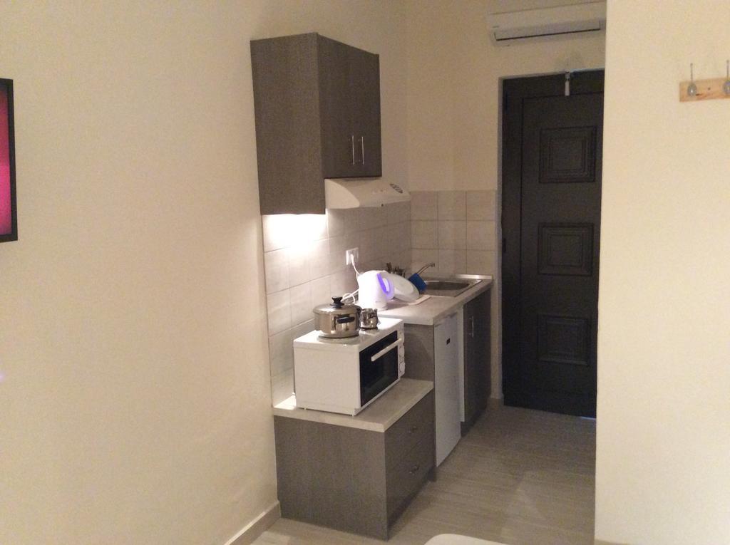 Elena Rooms ปลาเกียส ห้อง รูปภาพ