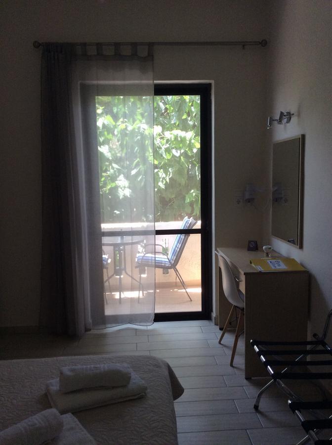 Elena Rooms ปลาเกียส ภายนอก รูปภาพ