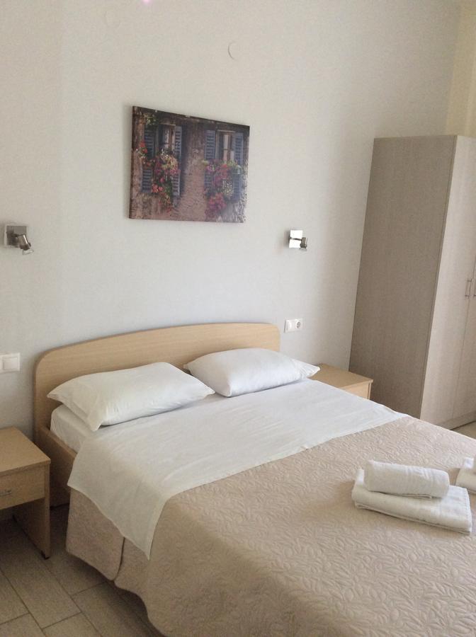 Elena Rooms ปลาเกียส ภายนอก รูปภาพ